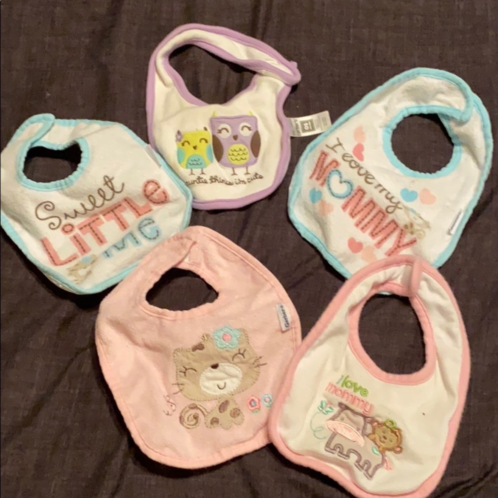 5 bibs